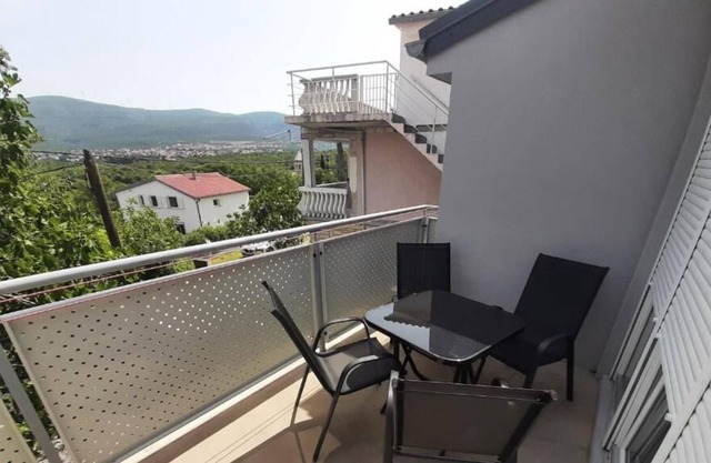 Apartment Robi - 100 meters to the beach A2(4+1) - Donji Karin, Zadar riviera, Croatia