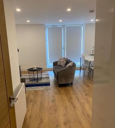 Apartment S-W-4 London