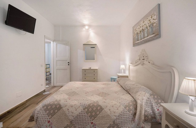 Apartment 'Superior Vicino Al Duomo' with Wi-Fi and Air Conditioning