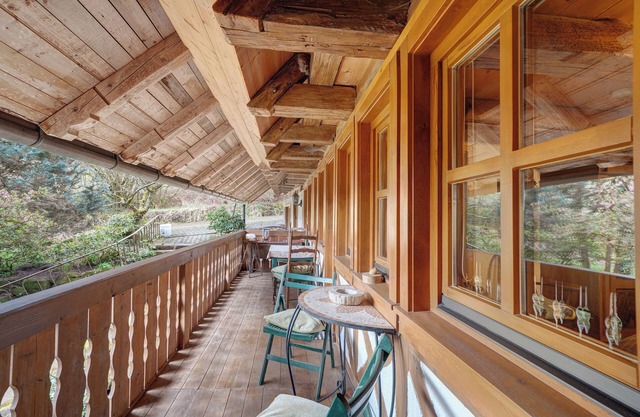 Apartment 'Talblickhof Mit 100 Qm' with Shared Terrace, Shared Garden and Wi-Fi