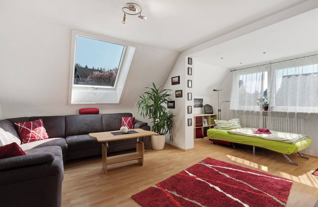 Apartment 'Trauerweide' with Balcony and Wi-Fi