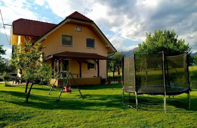 Apartment Valant-Beautiful and quiet nature