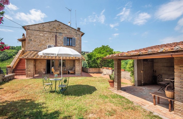 Apartment 'Volpe' with Private Pool, Wi-Fi and Air Conditioning