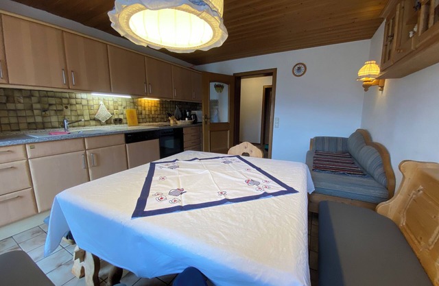 Apartment with 2 bedrooms, living room, kitchen, bathroom and balcony