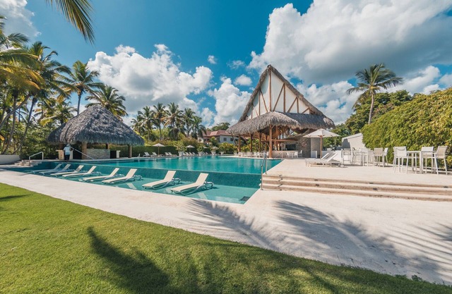 Apartment with 2bedrooms in Portillo Residences