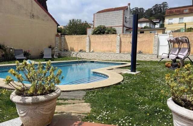 Apartment with private pool