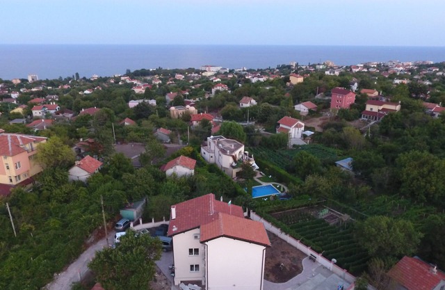 Apartment with sea view