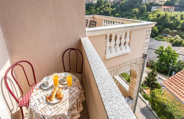 Apartment Zahija
