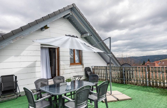 Apartment 'Zur Sonnenterrasse' with Mountain View, Shared Terrace and Wi-Fi