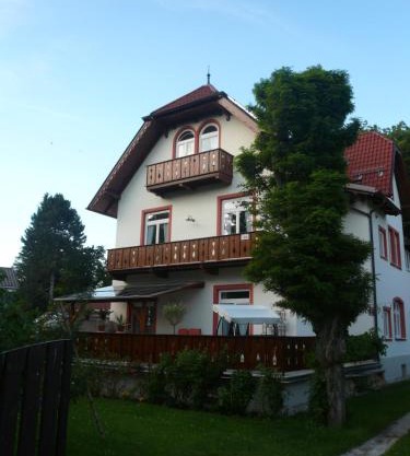Apartments Alte Villa