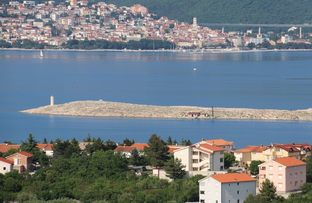Apartments Baresic (36264-A1) - Silo - island Krk