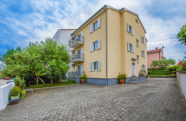 Apartments Bella