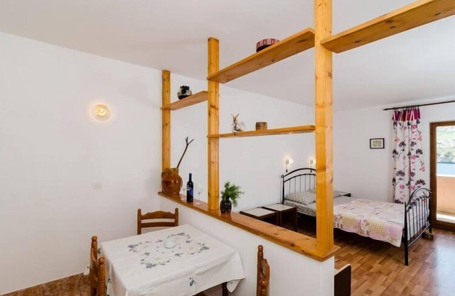 Apartments Bezek - Studio Apartment with Sea View 2 A