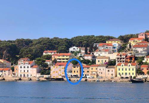 Apartments by the sea Mali Losinj (Losinj) - 8006