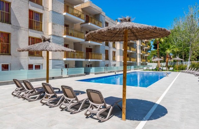 Apartments in Cambrils near the beach