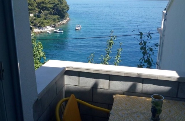 Apartments Ivo (103751-A1) - Račišće