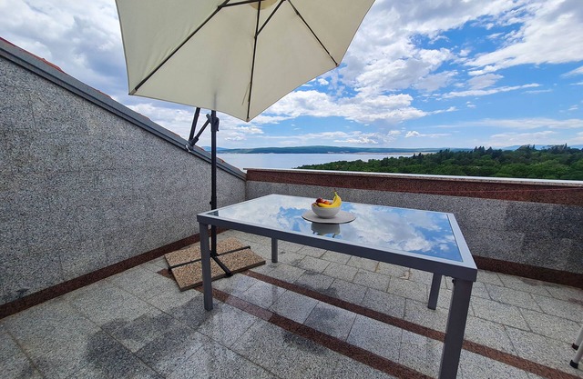 Apartments Lucija (63111-A1) - Dramalj (Crikvenica)