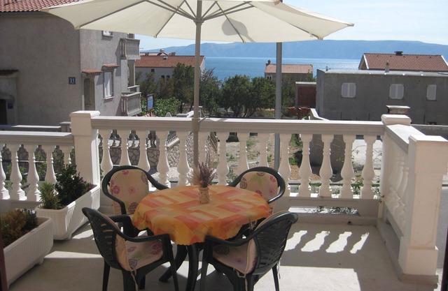 Apartments Pavelić (31871-A1) - Povile