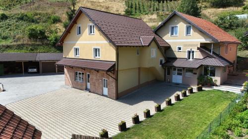 Apartments Tatic
