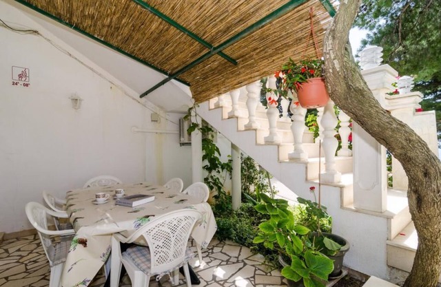 Apartments Villa Dingač-Borak - Two Bedroom Apartment with Terrace