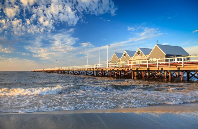 API Busselton Seaside Escape Apartments