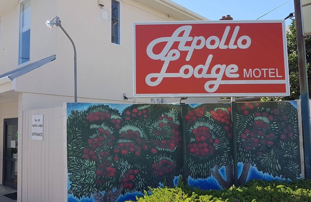 Apollo Lodge Motel