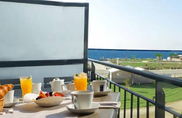 Appart.Standing *, sea view, 2/4 Pers.Piscine chauffée.Wifi