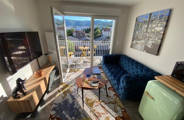 Appart T2 avec parking, loggia, vue Puy de Dôme
