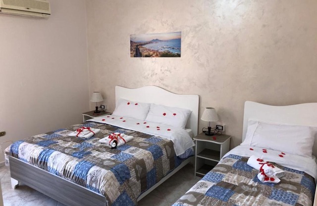 Appartamento HOUSE POMPEI- CASA VACANZA