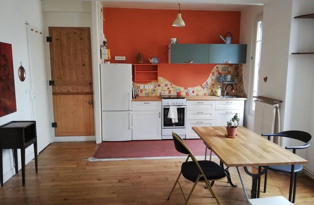 Appartement à Aubervilliers, Proche Métros et bus Direct Pour Stade de France