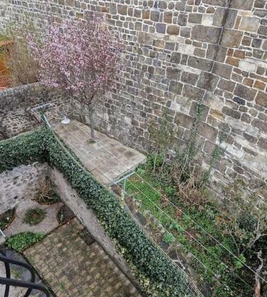 Appartement 120 m² duplex cœur historique au calme