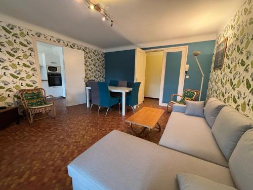 Appartement avec jardin et piscine privée à Ciboure - FR-1-239-1121