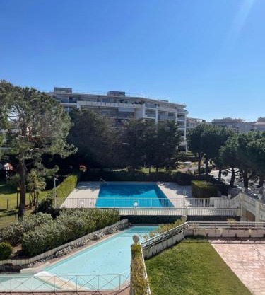 appartement bord de mer avec piscine