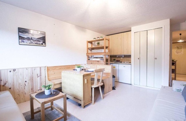Appartement cosy proche centre, navette et téléphérique - FR-1-296-246