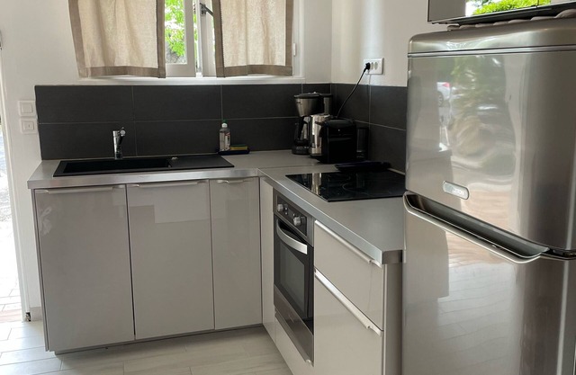Appartement Dans Résidence 2 Pièces + Parking