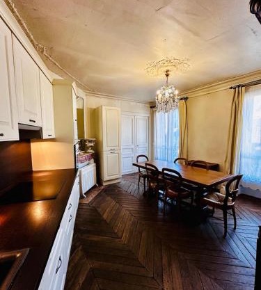Appartement de charme 3 pièces Paris Centre Marais