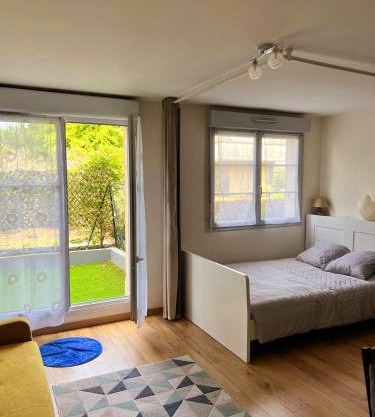 Appartement Disneyland Paris Val d'Europe La vallée Village parking 500m gare Val d'Europe