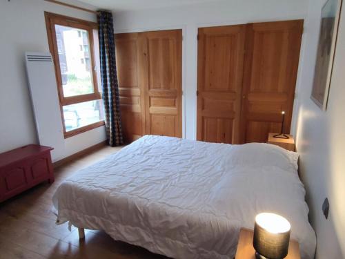 Appartement Spacieux pour 9 Pers., Balcon Sud-Ouest, Wifi Inclus, Proche Pistes - Isola 2000 - FR-1-292-109
