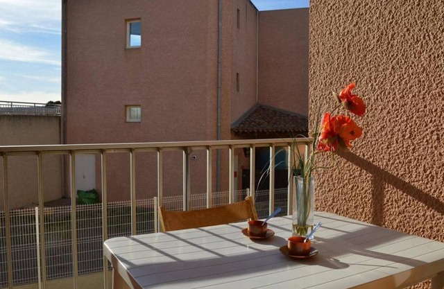 Appartement T2 à Saint Pierre la Mer, proche plage, loggia sud, parking, animaux acceptés - FR-1-229D-272