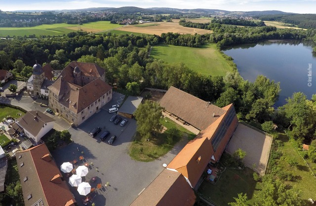 Appartment Berthold in Historischem Schloss der Herren von Redwitz