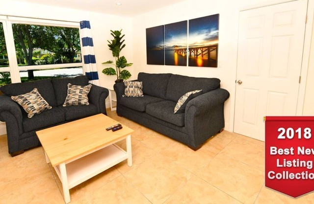 April Rates with 40% Off | Heated Pool | Beach 5min