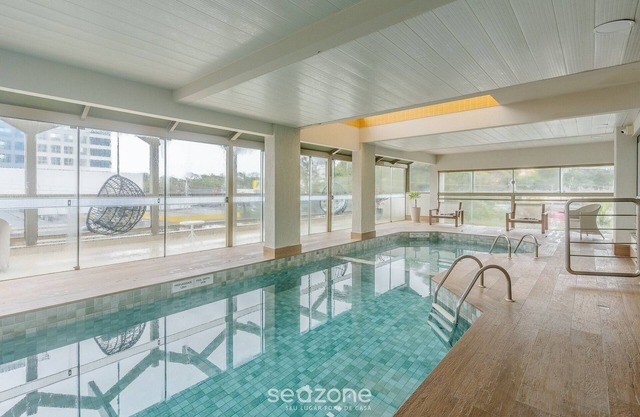 Apt in Cond. with heated pool CUR0905