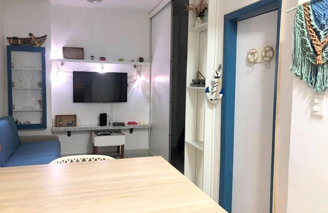 Apto aconchegante e bem localizado com ar e wi-fi