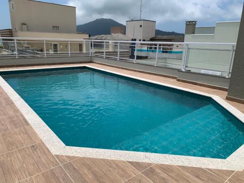 Apto Completo -Piscina Sauna-ar-condicionado Wi-Fi varanda gourmet-Sala de Jogos-Praia do Itagua -