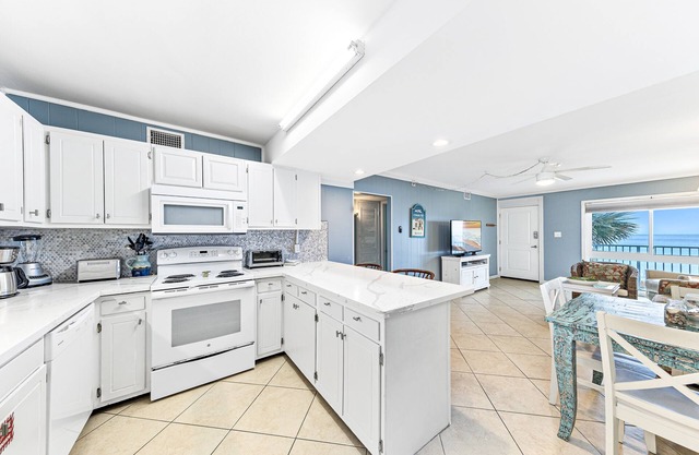 Aqua Villa 302