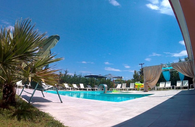 Aquamare Studios - Seaview Suite & Pool Bliss