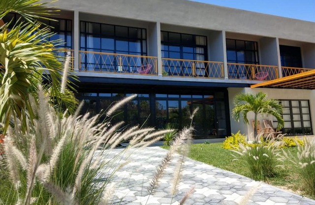 AR Luxury suites