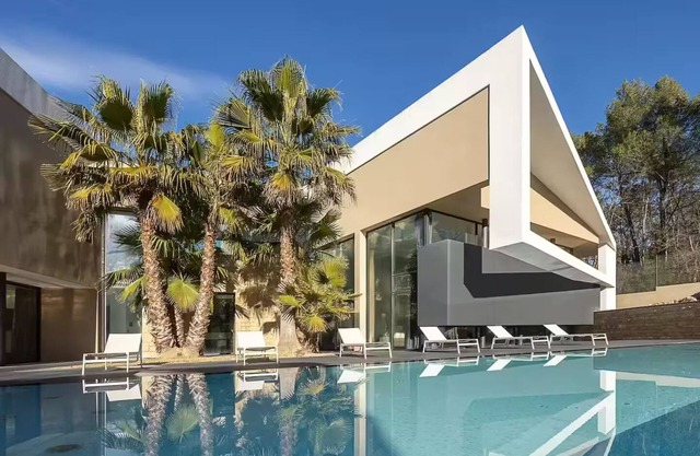 Architect designed villa with mirror pool and garden - Sérénité et Nature à Fayence