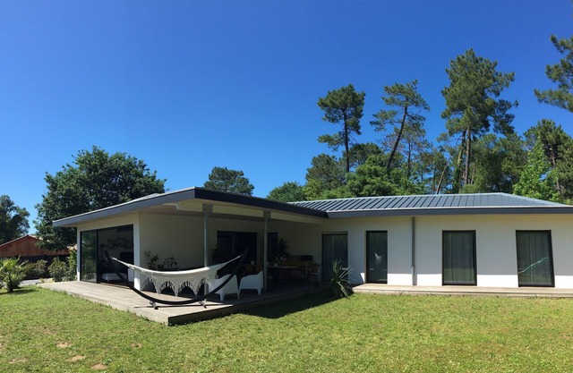 Architect house in Ondres, between moors and Basque country