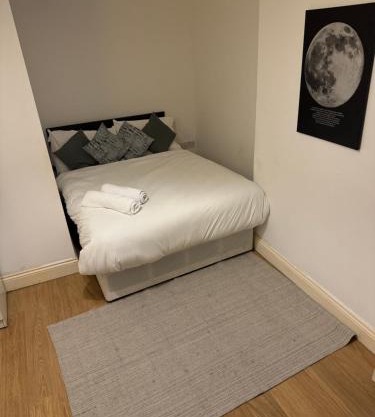Archway Court